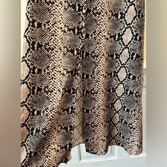 Animal Printed Maxi Skirt - Picture 5 of 6